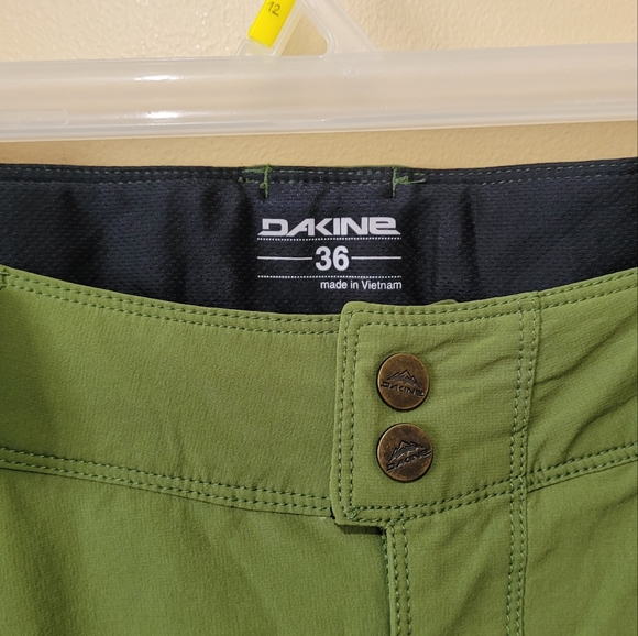 Dakine Syncline Shorts - Picture 4 of 9